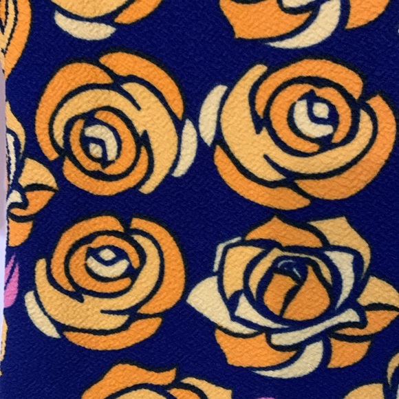 Blue based yellow rose LuLaRoe dress size extra small - Picture 3 of 3